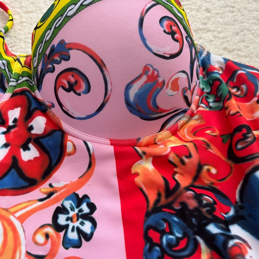 SHEIN pattern bathing suit. - Picture 4 of 4